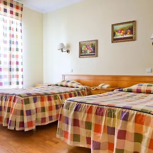2* Panzió Residencial Colombo